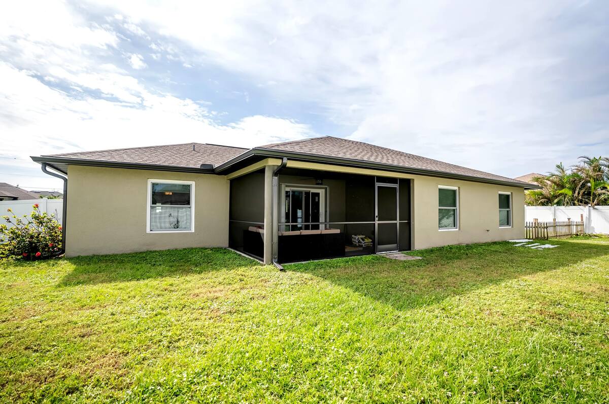 Wise Owl Cape Coral Property Services Airbnb Co-hosting listing 4