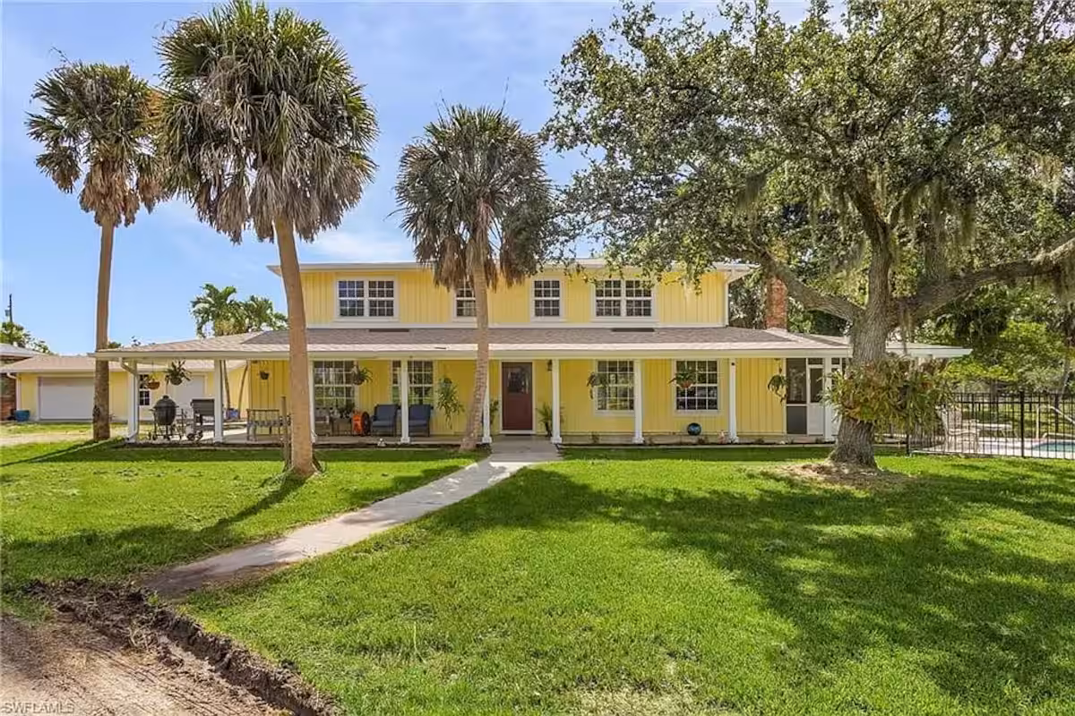 Wise Owl Cape Coral Property Services Airbnb Co-hosting listing 1